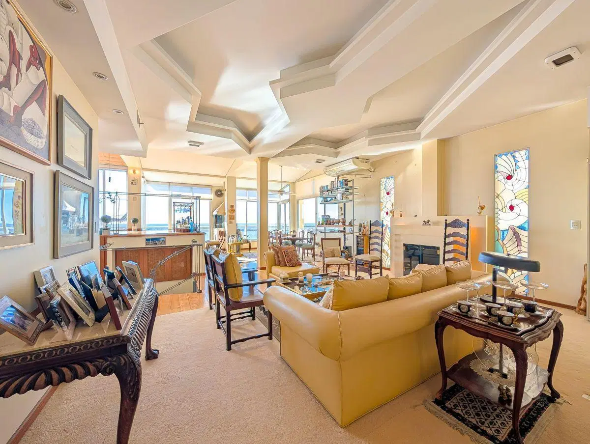 Penthouse único con vista al río y piscina propia 3