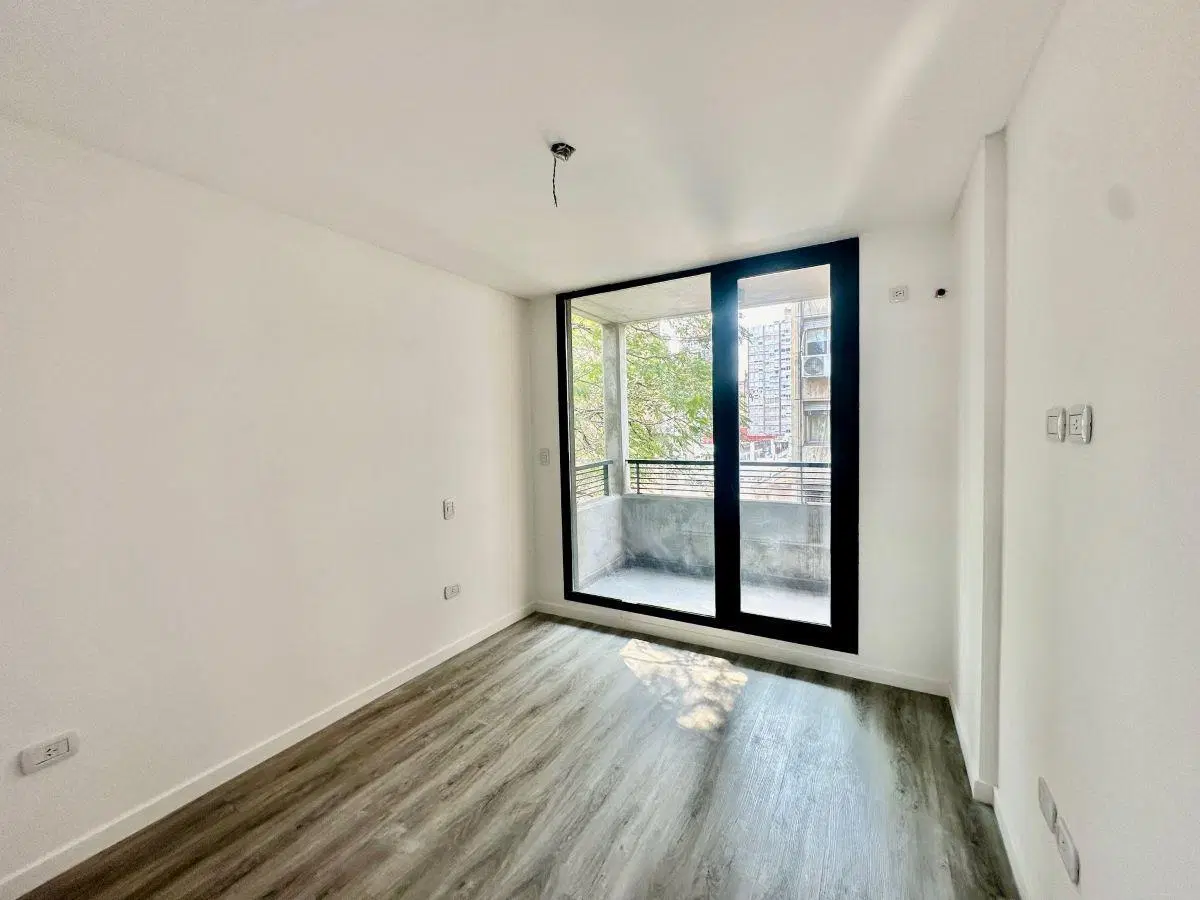 Departamento en venta de 1 dormitorio en Italia y San Juan, Rosario 3