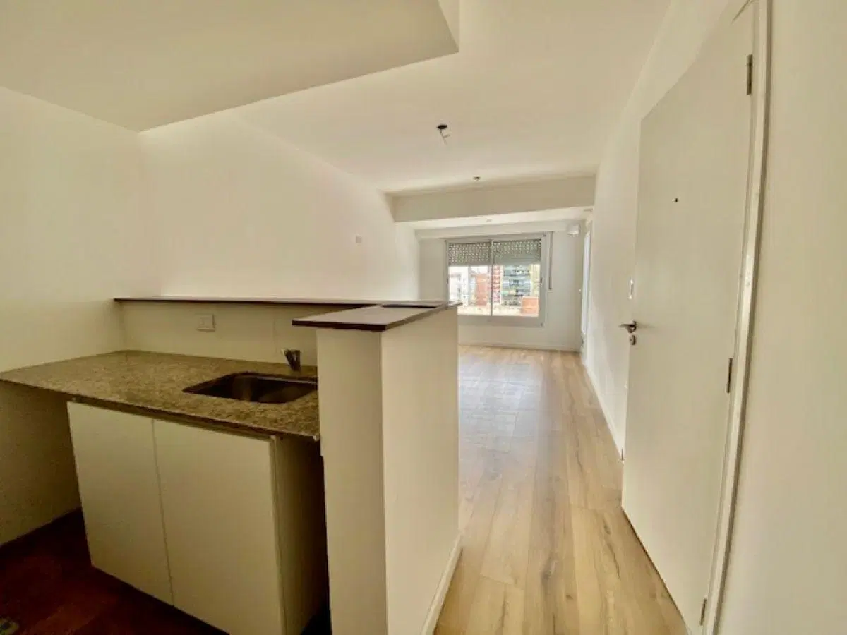 Departamento en venta de 1 Dormitorio en 1º de Mayo y Mendoza, Rosario 2