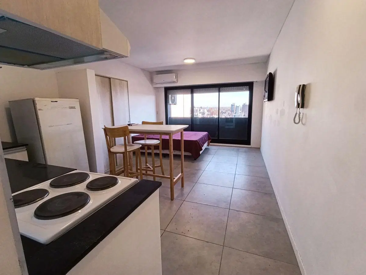 Monoambiente enorme en venta Rosario medicina 4