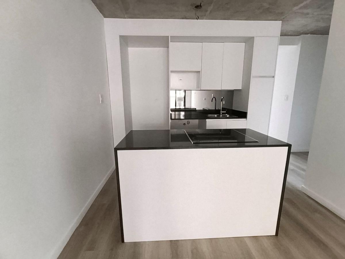 Foto de Departamento en venta de 2 dormitorios en Brown y España, imagen 2