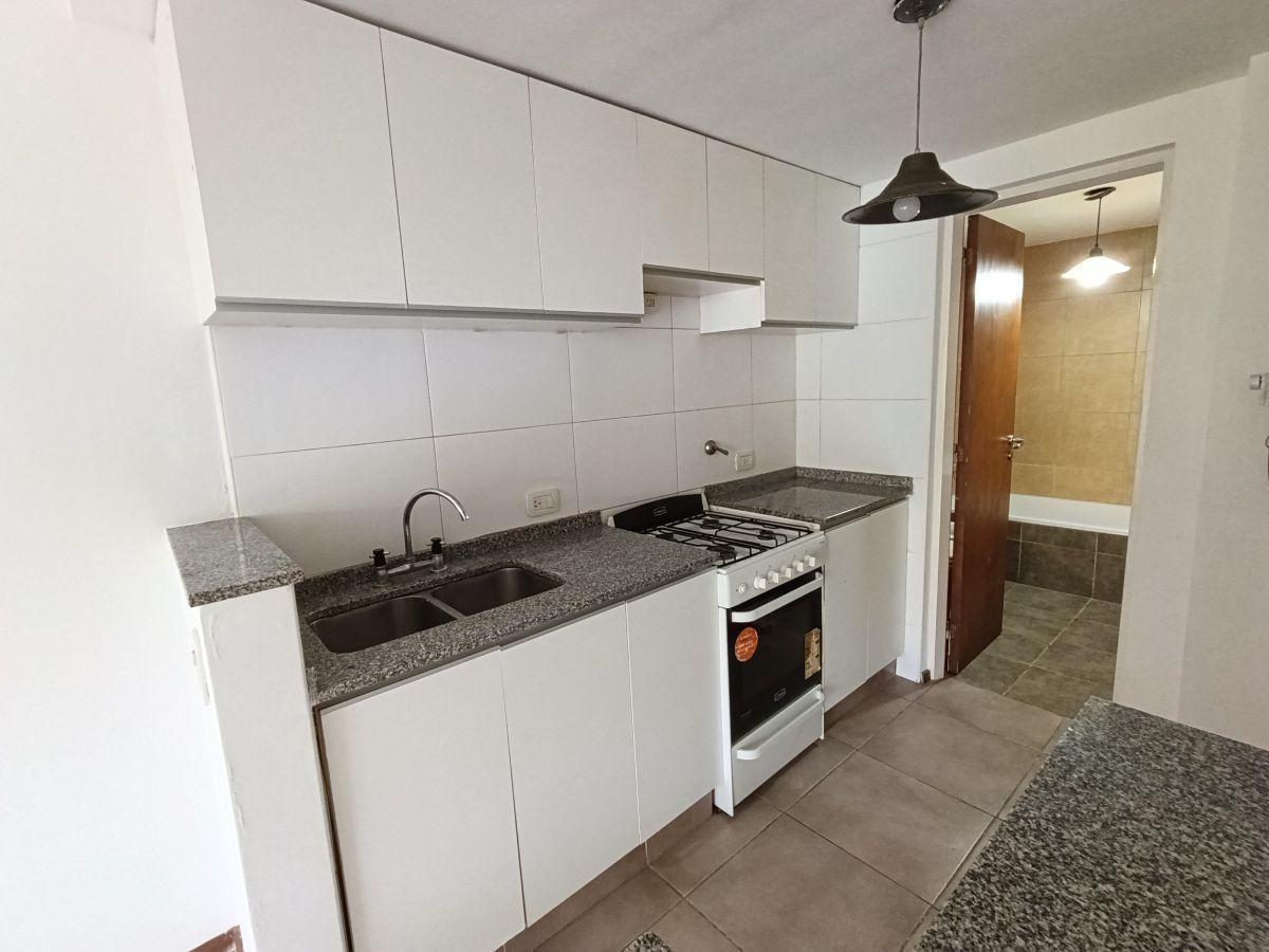 Foto de Departamento en Alquiler Rosario Centro, imagen 5