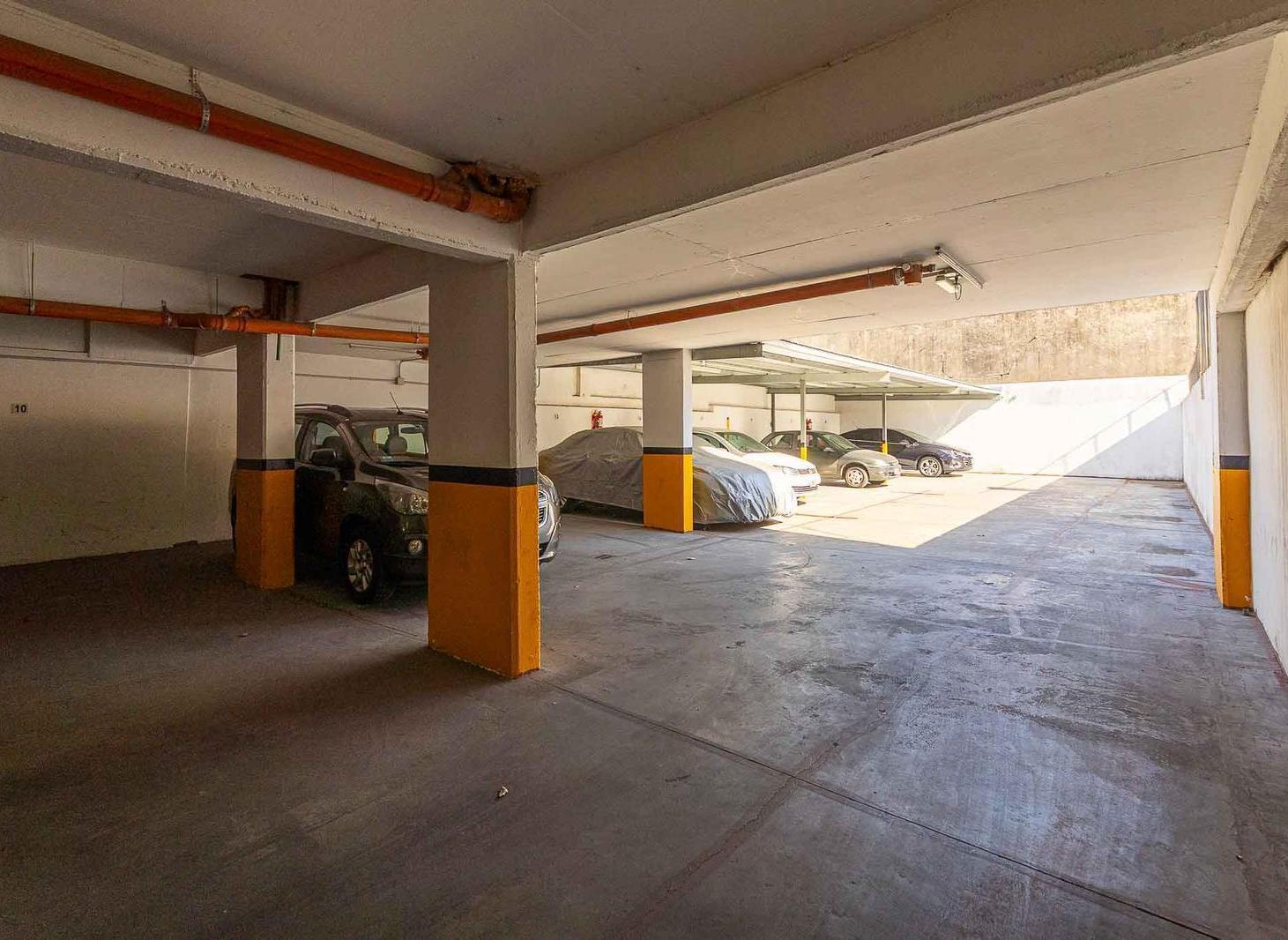 Foto de Cochera en venta. Iriondo y 9 de Julio en Echesortu, Rosario, imagen 1