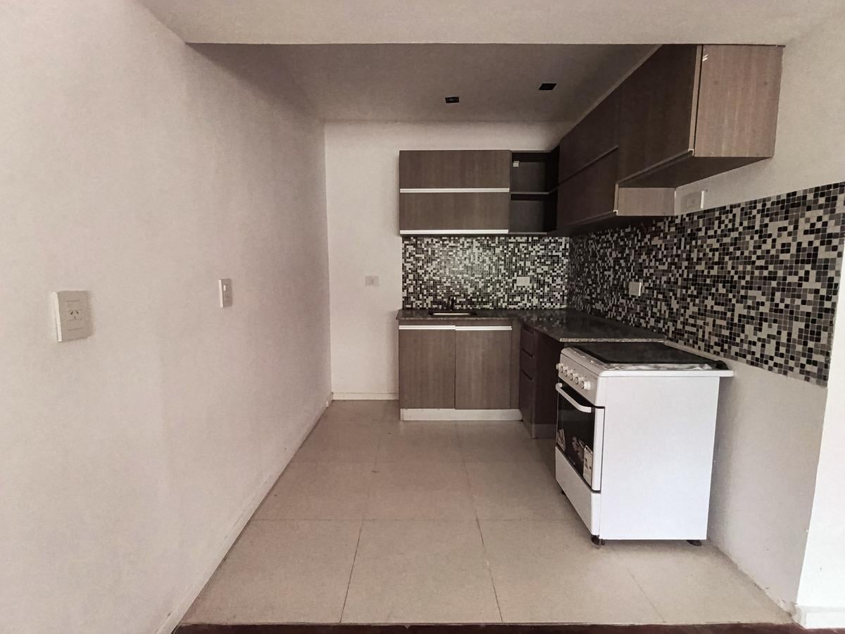 Foto de Departamento monoambiente en alquiler en Refinerias, Rosario, imagen 4