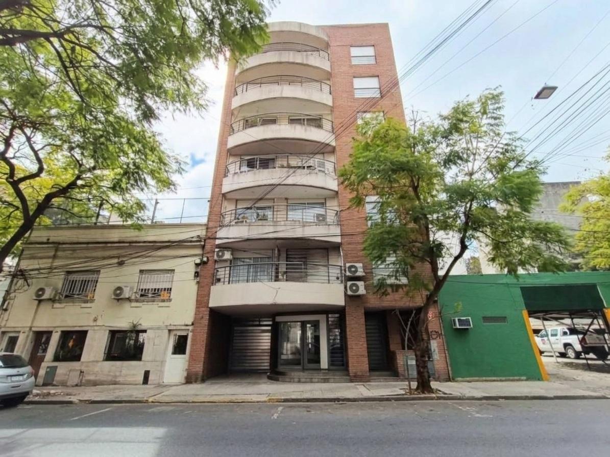 Foto de Departamento en venta de 1 Dormitorio en 3 de Febrero y Bv Oroño, imagen 2