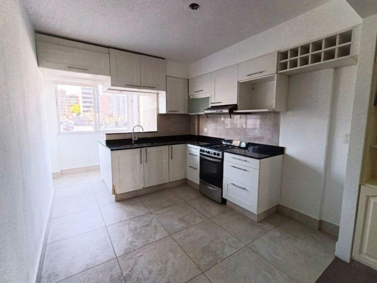 Foto de Departamento en venta de 2 dormitorios reciclado en Urquiza y Paraguay, imagen 4