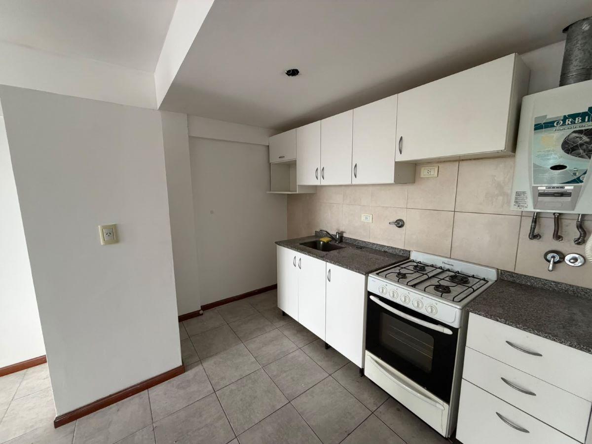 Foto de Departamento en Alquiler de 1 dormitorio Echesortu, imagen 2