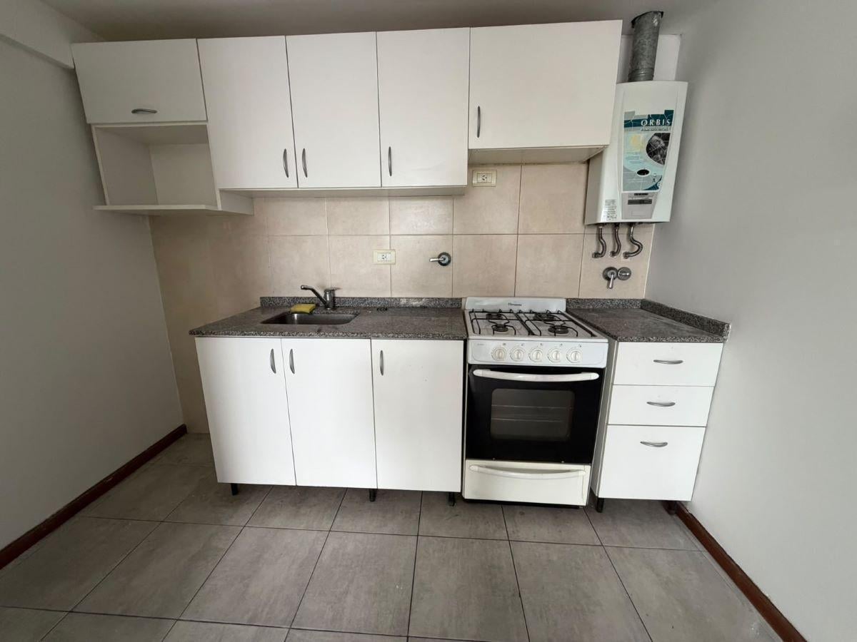 Foto de Departamento en Alquiler de 1 dormitorio Echesortu, imagen 1