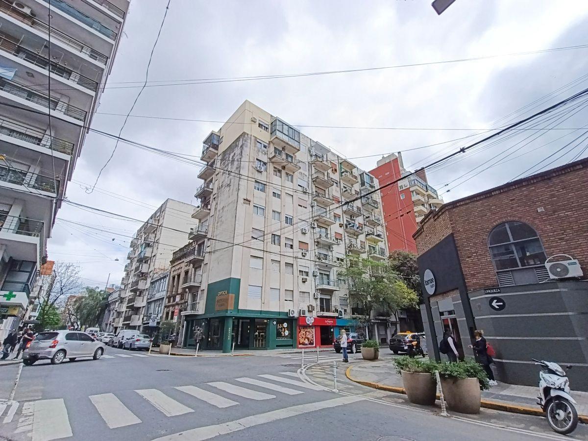 Foto de Departamento en venta de 3 dormitorios en Pte Roca y Urquiza, Rosario, imagen 2