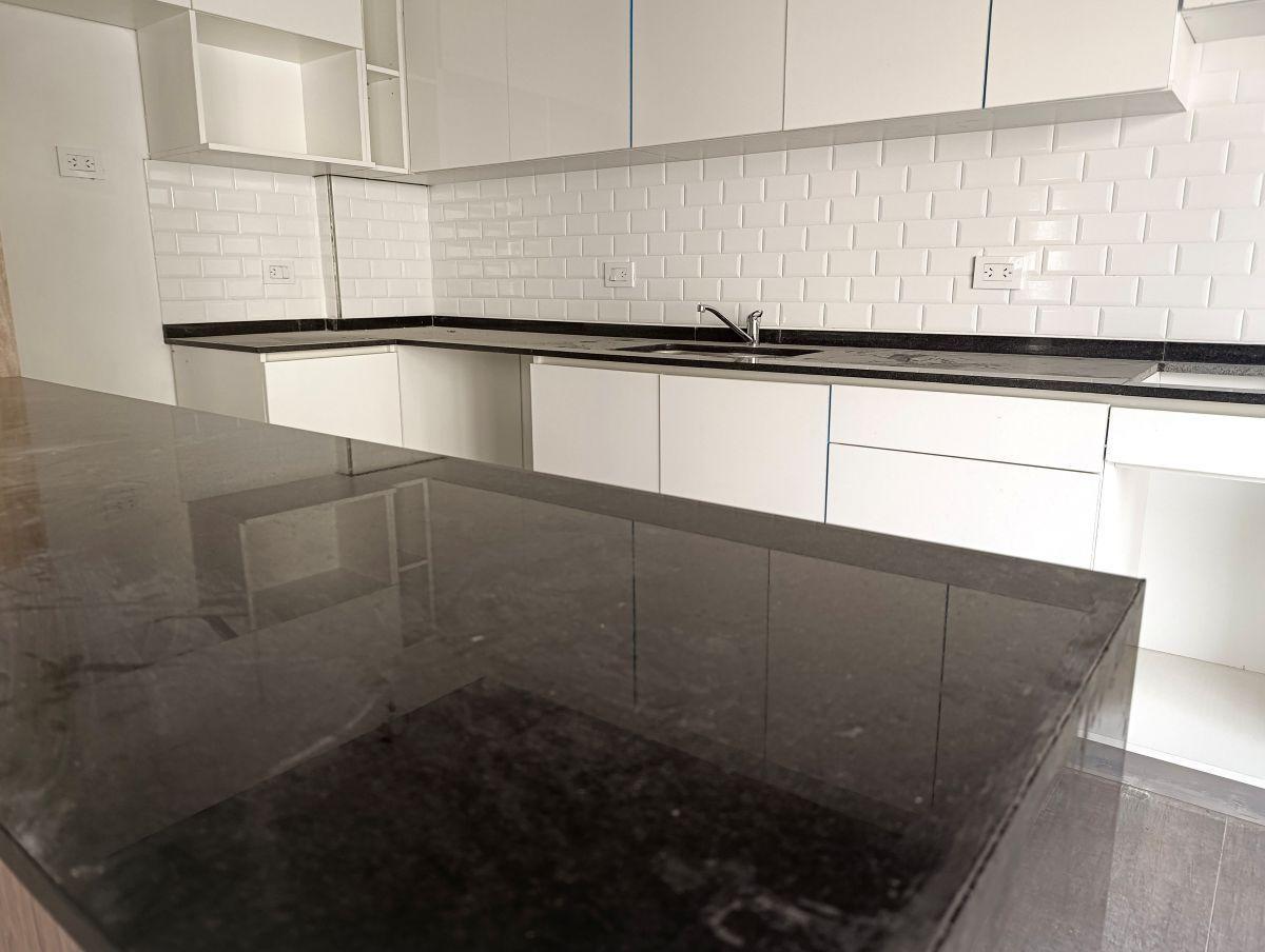 Foto de Casa en venta 2D - Funes, imagen 5