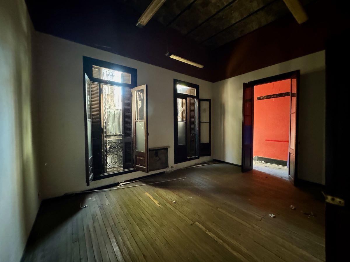 Foto de Casa en venta apta para construir planta baja y 8 Pisos, imagen 1