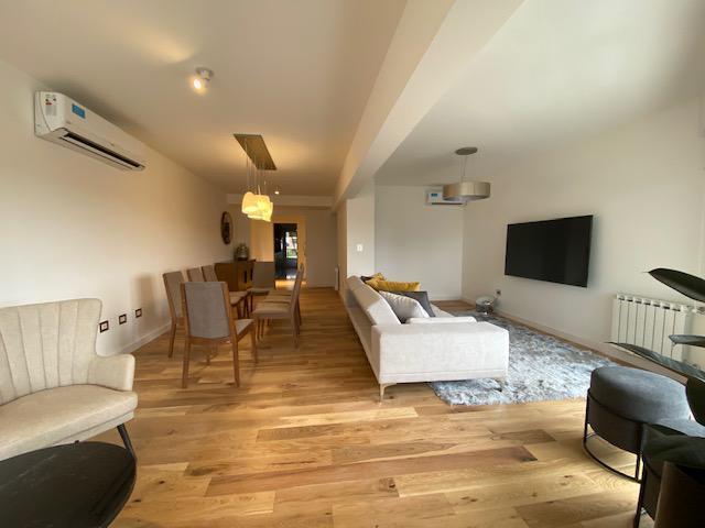 Foto de Departamento en Venta de 3 Dormitorios Piso Exclusivo en Av Libertad y, imagen 1