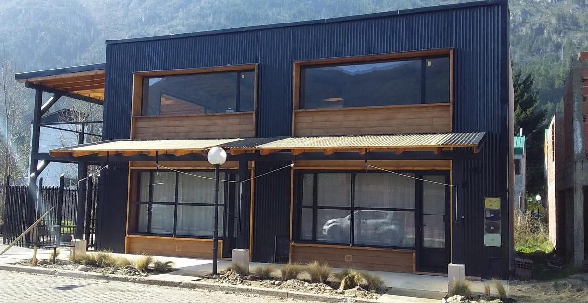 Edificio Comercial en Lago Puelo 2