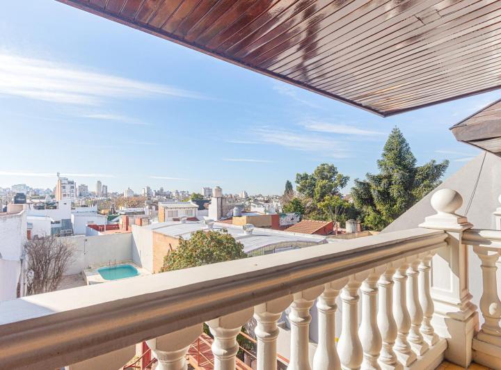 Venta de Casa Lote propio en Flores Sur 5