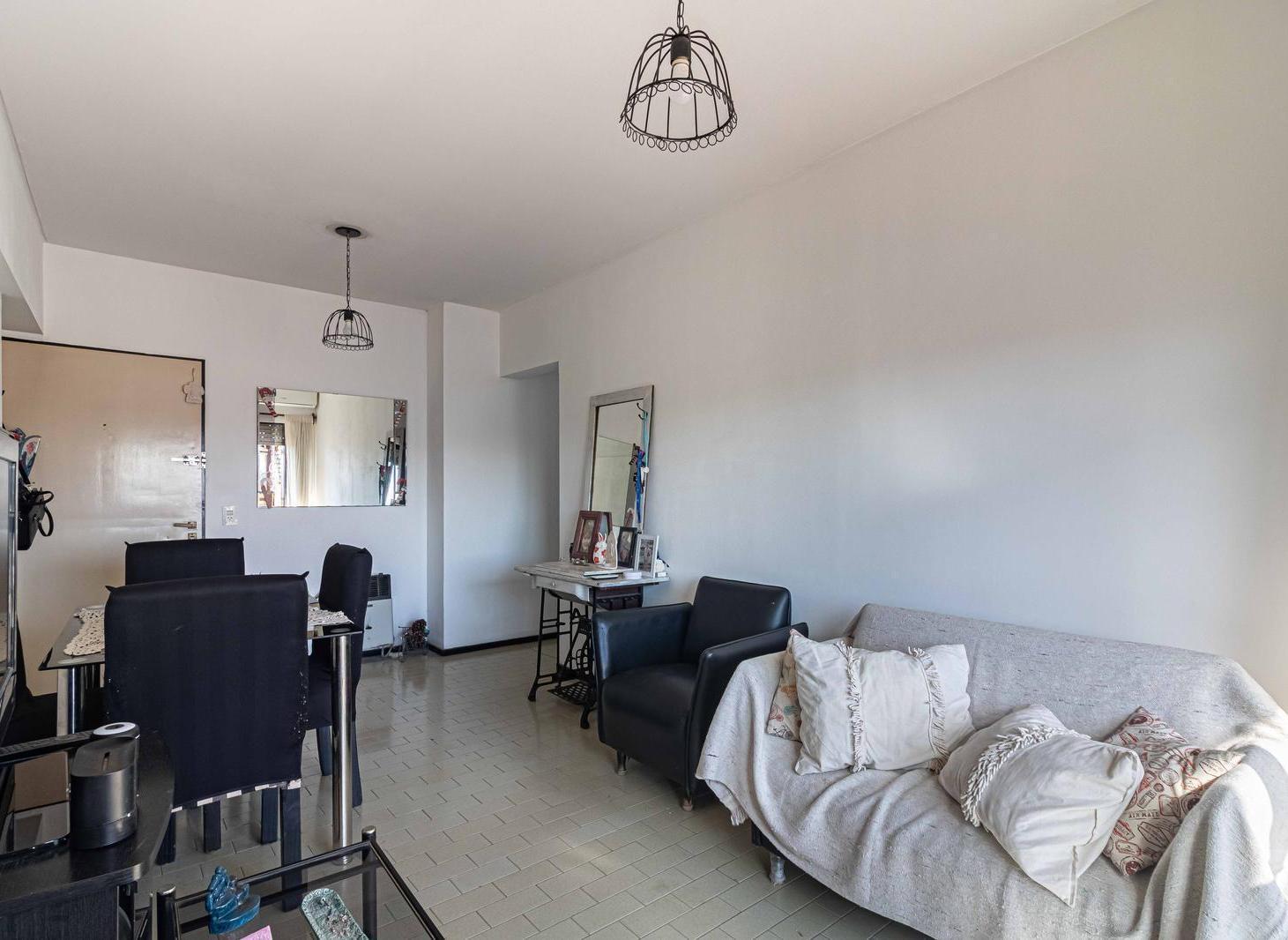 Venta de Departamento 4 Ambientes con Cochera con Vista al Parque Saavedra