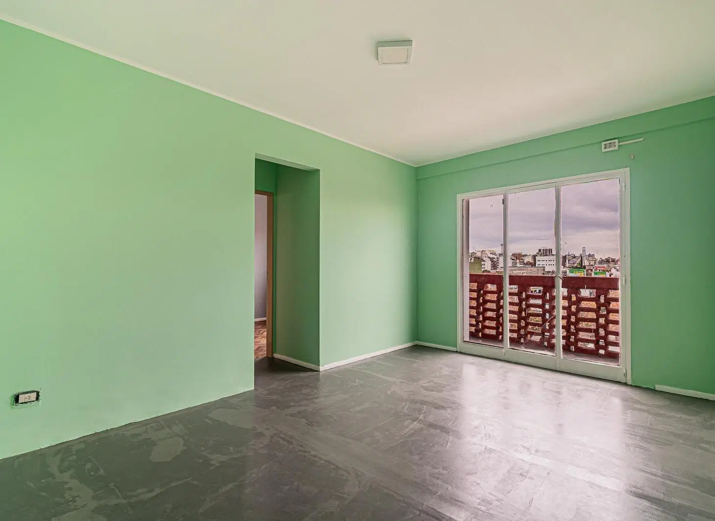 Departamento de 2 Ambientes al Contrafrente con Vista Abierta - San Cristóbal 5