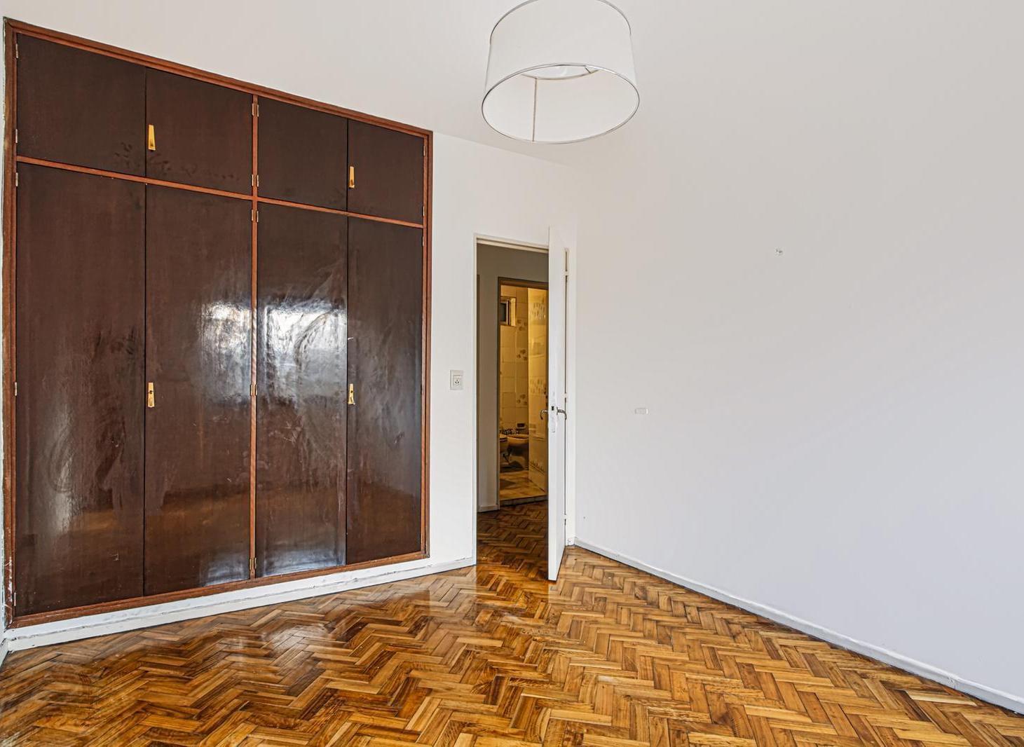 Foto de Venta departamento 4 ambientes con balcón al frente en San Cristóbal, imagen 3