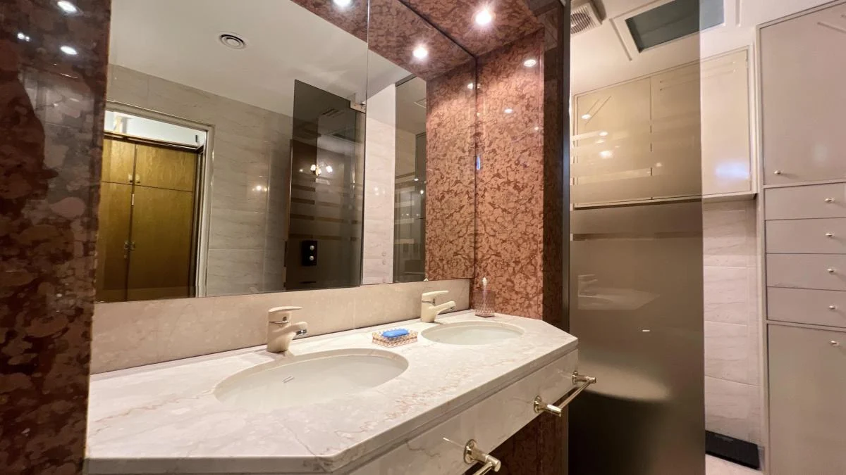 Espectacular Casa con Pileta 4
