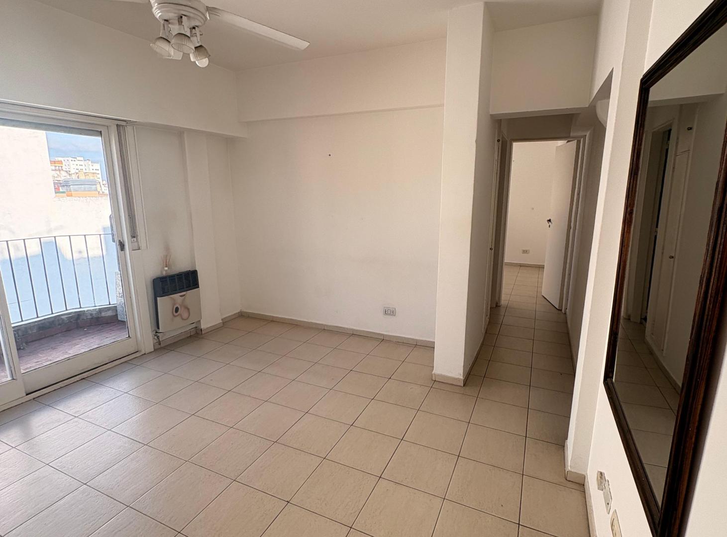 Foto de 2 AMB en Venta en Balvanera, imagen 1