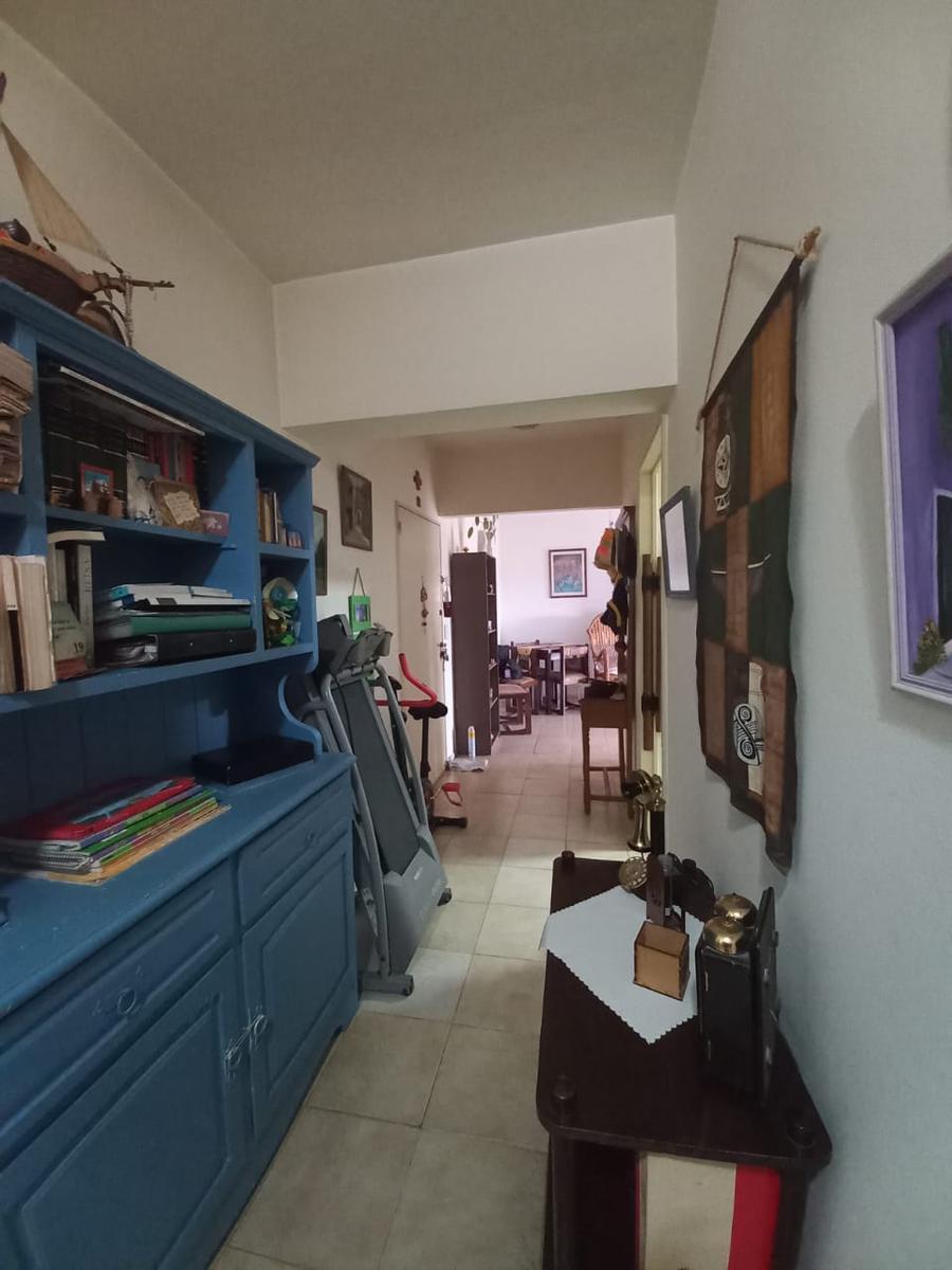 Depto de 3 Ambientes en Parque Chacabuco, Piso Alto, Luminoso. Apto Credito! 2