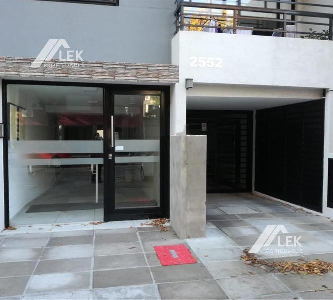 COCHERA EN PARQUE CHAS, VENTA, FIJA DESCUBIERTA