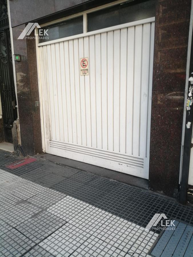 Cochera VENTA Villa Crespo, en excelente ubicación!