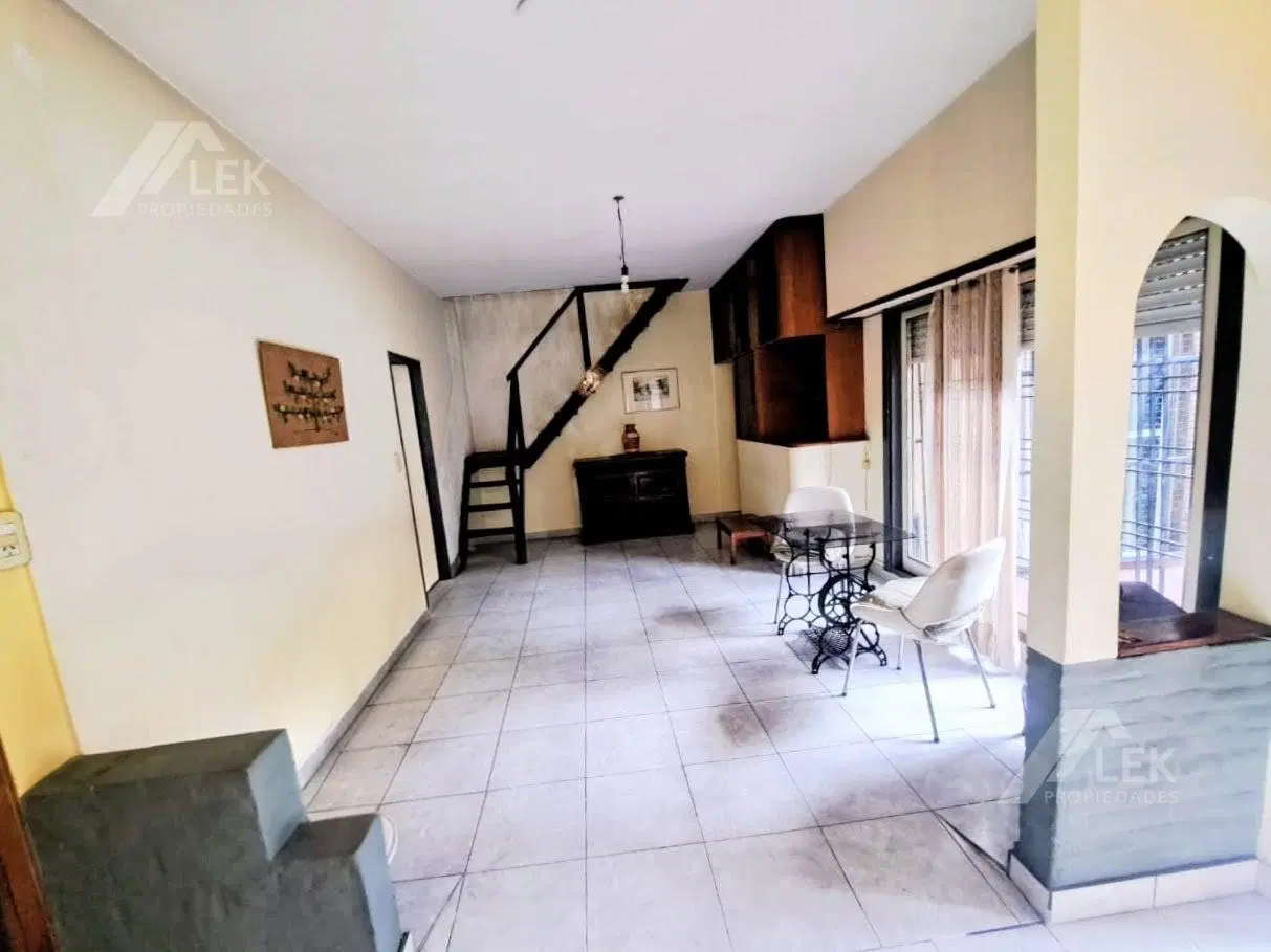 VENTA DUPLEX CASA 4 AMBIENTES COCHERA BALCON APTO PROFESIONAL - RAMOS MEJIA - LA MATANZA 2