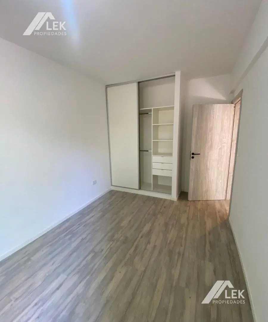 Departamento 3 ambientes baño completo y toilette, 2 balcones,  ALQUILER en Villa Urquiza 2