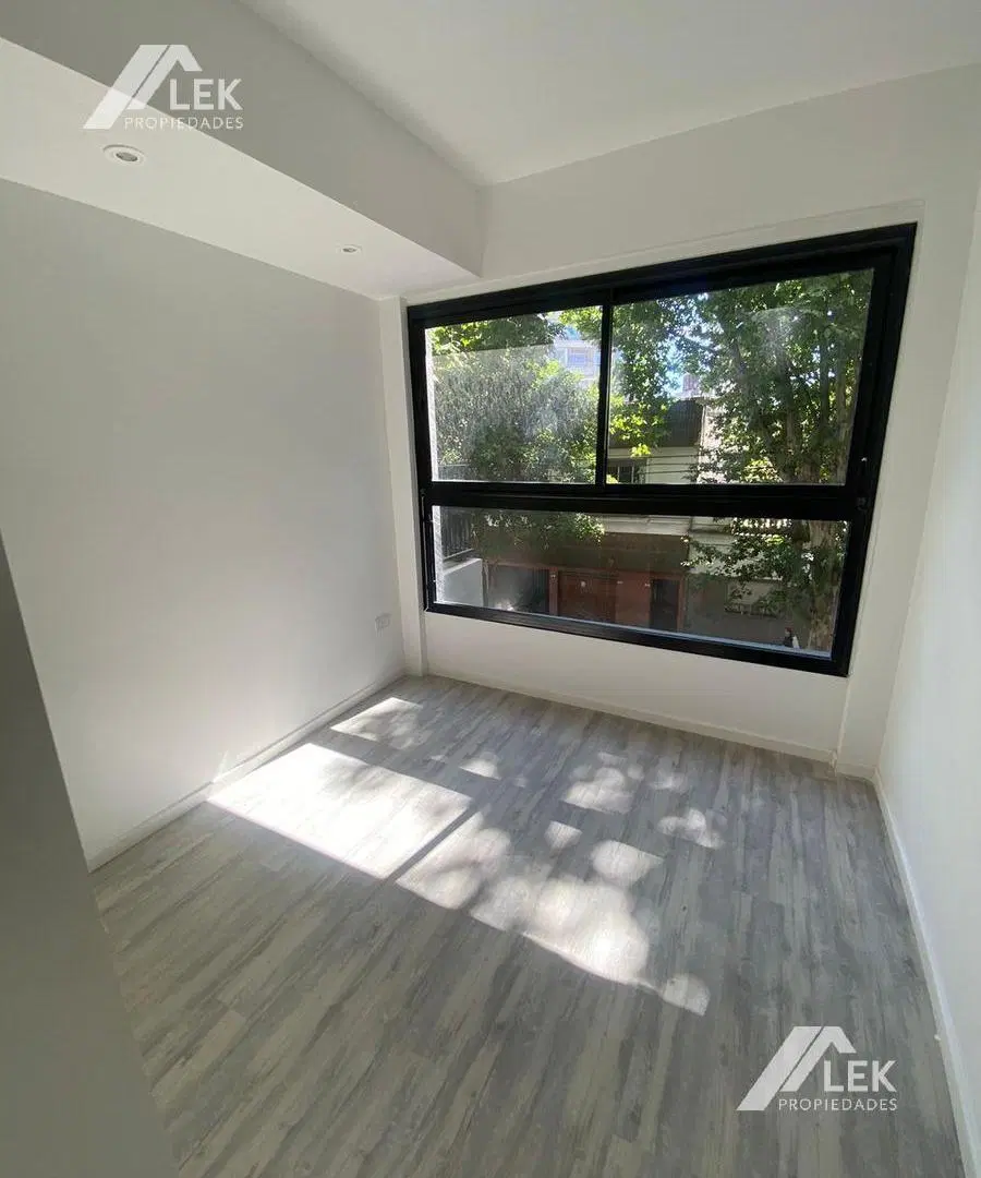 Departamento 3 ambientes baño completo y toilette, 2 balcones,  ALQUILER en Villa Urquiza 5