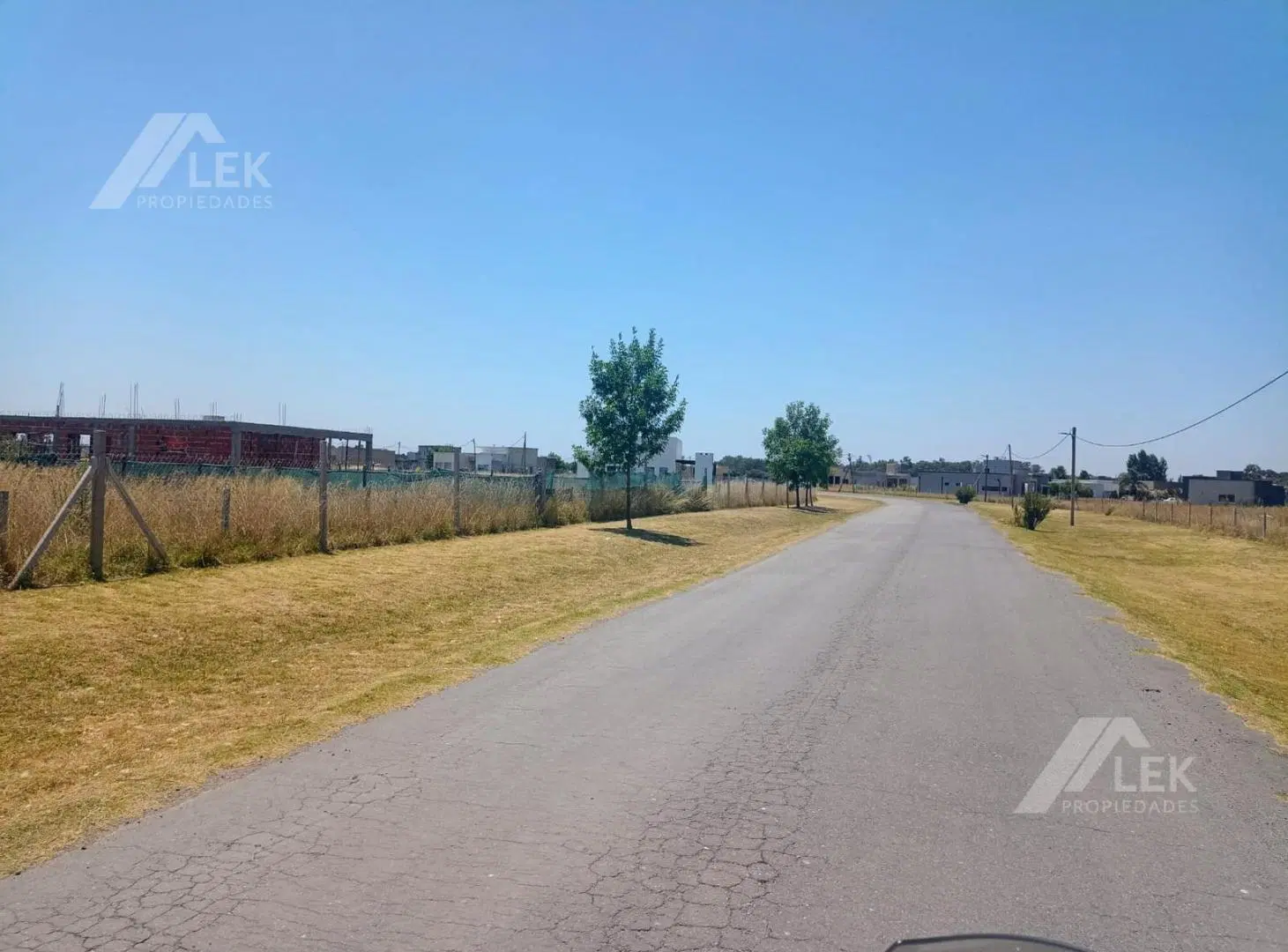 VENTA DE LOTE A LAGUNA- SECTOR LACUS - BARRIO CERRADO - TIEMPOS DE CANNING - PTE PERON 4