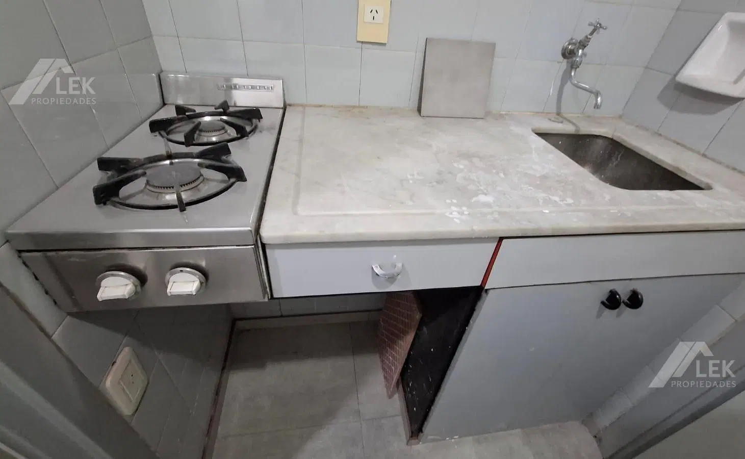 OFICINA EN ALQUILER MONSERRAT 5