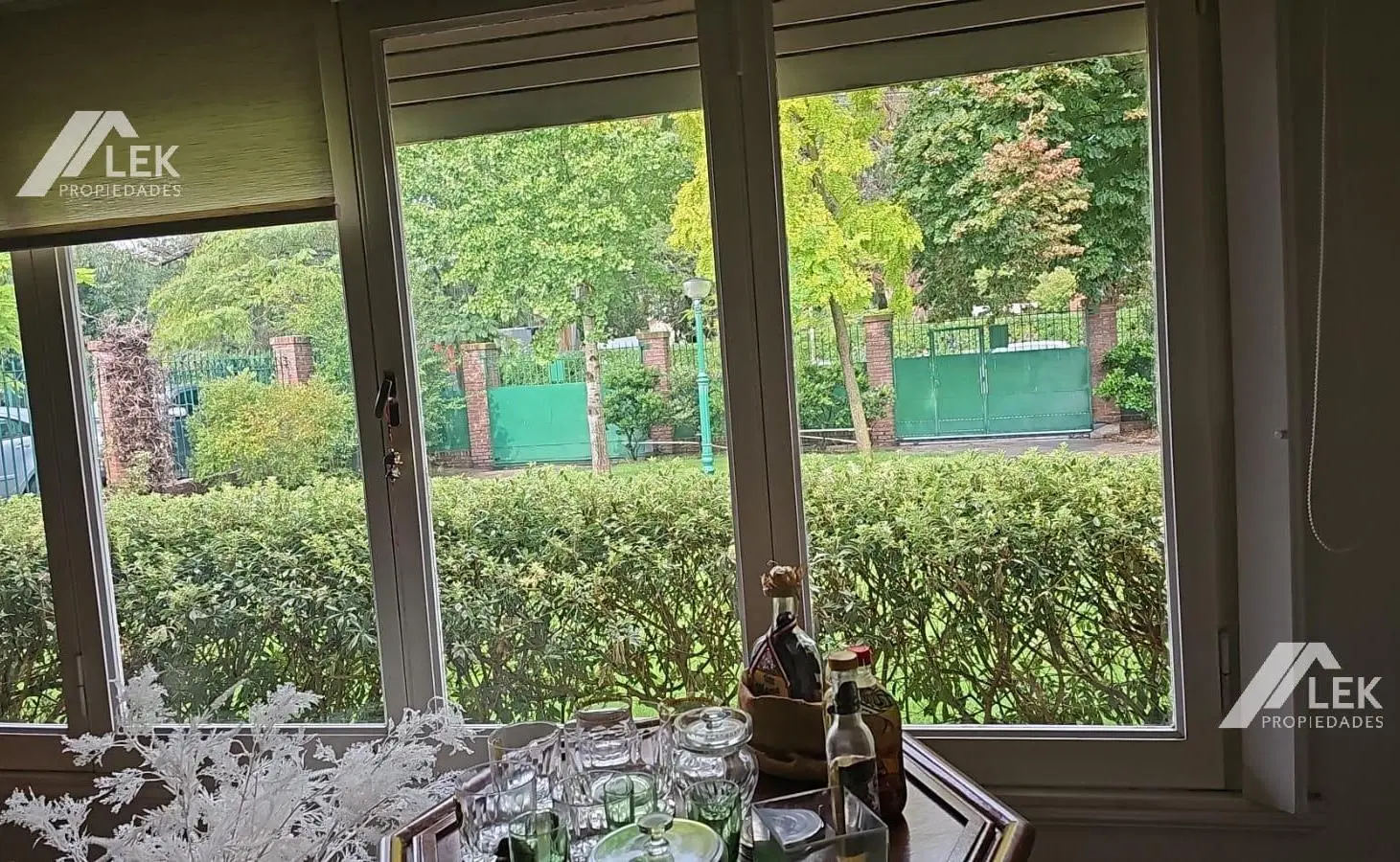 CASA 5 AMB EN PINOS DE ANCHORENA MAR DEL PLATA,  PARQUE CON PISCINA 4