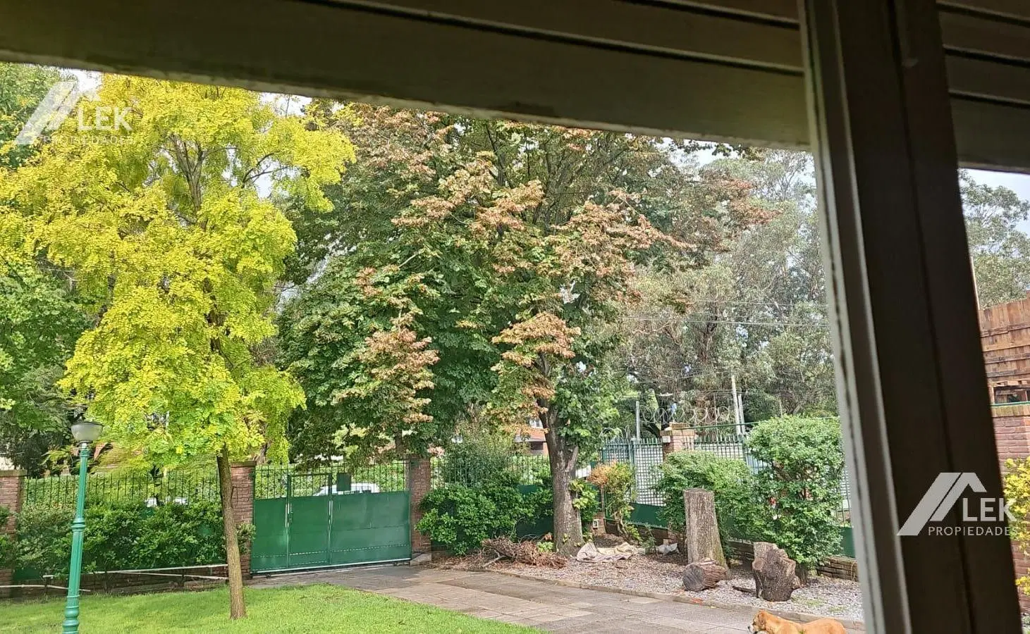 CASA 5 AMB EN PINOS DE ANCHORENA MAR DEL PLATA,  PARQUE CON PISCINA 2