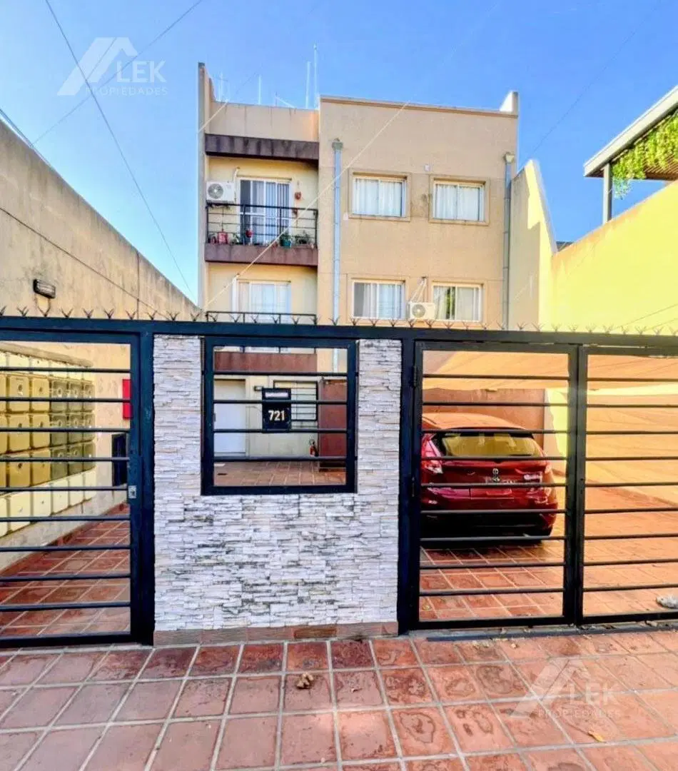 VENTA PH 2 AMBIENTES PATIO PLANTA BAJA - HAEDO - MORON 2