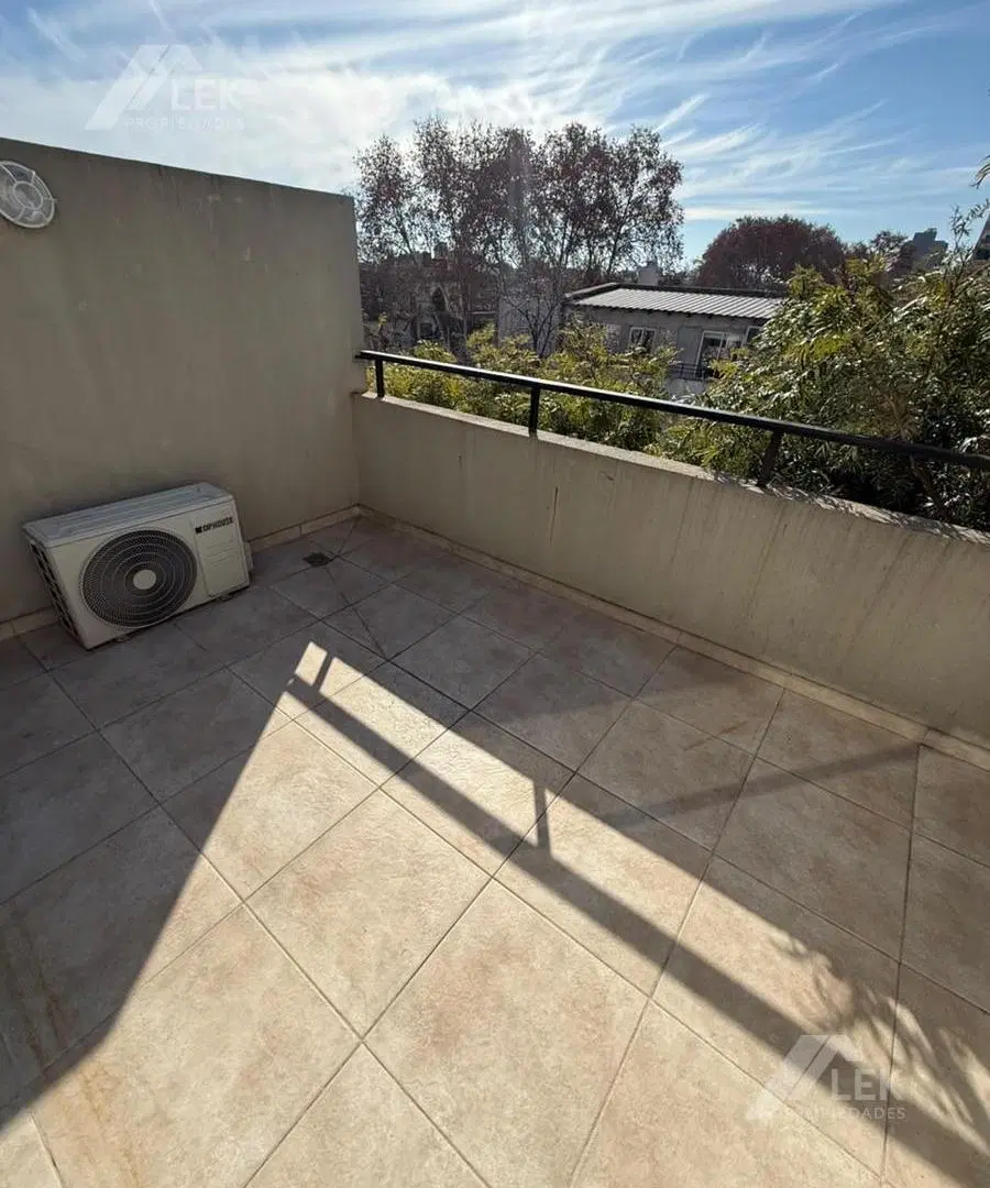 DEPARTAMENTO MONOAMBIENTE DIVISIBLE ,VENTA  VILLA PUEYREEDON APTO PROFESIONAL 8