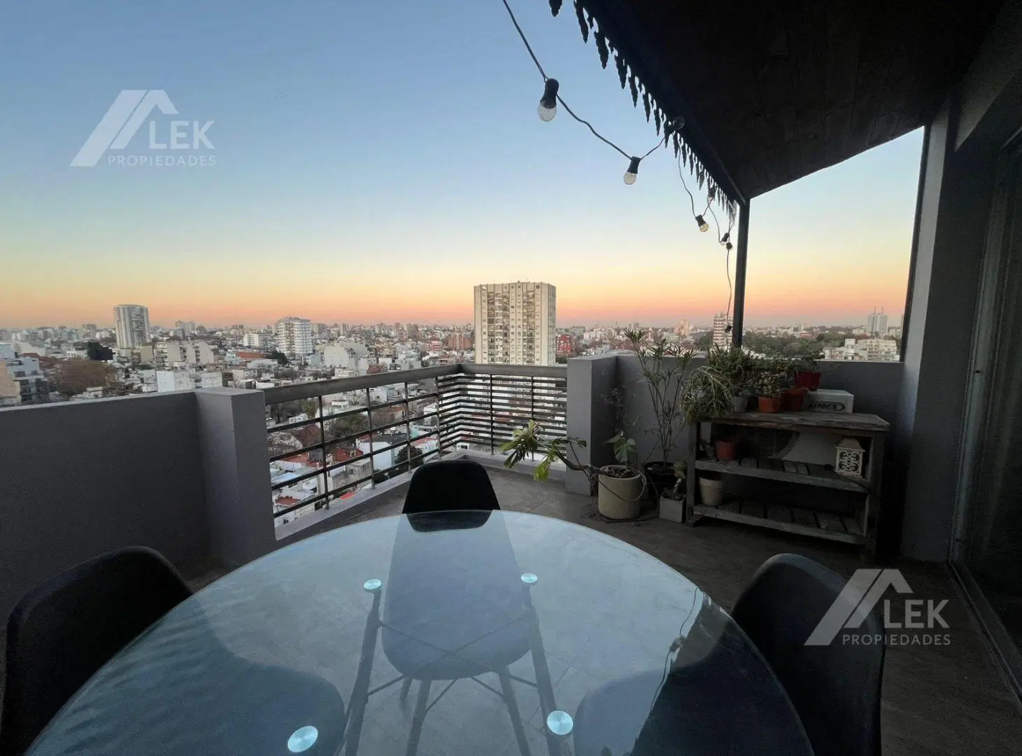 DUPLEX DOS AMBIENTES ALQUILER NUÑEZ, COCHERA FIJA 2