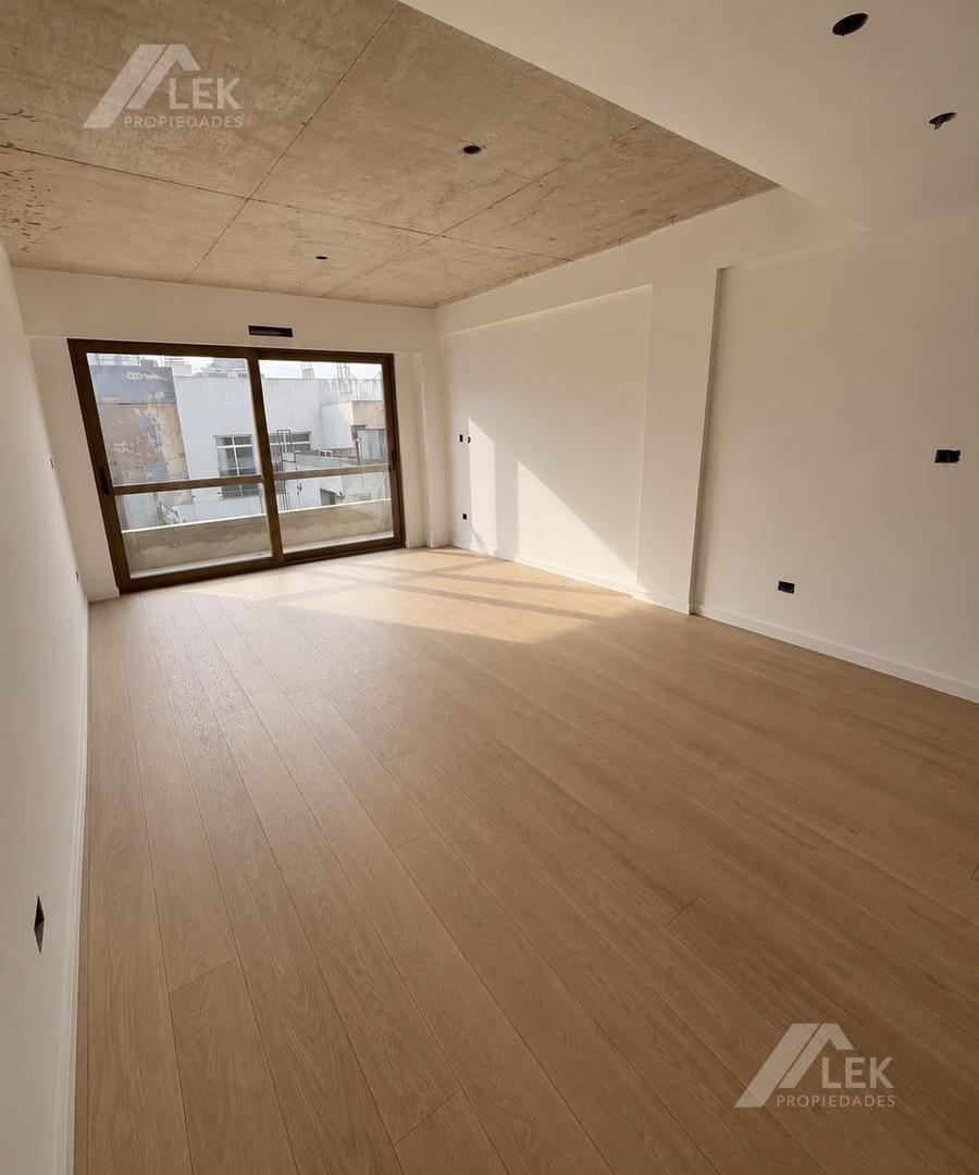 Foto de DEPARTAMENTO SEMIPISO 3 AMBIENTES VENTA VILLA URQUIZA, imagen 3