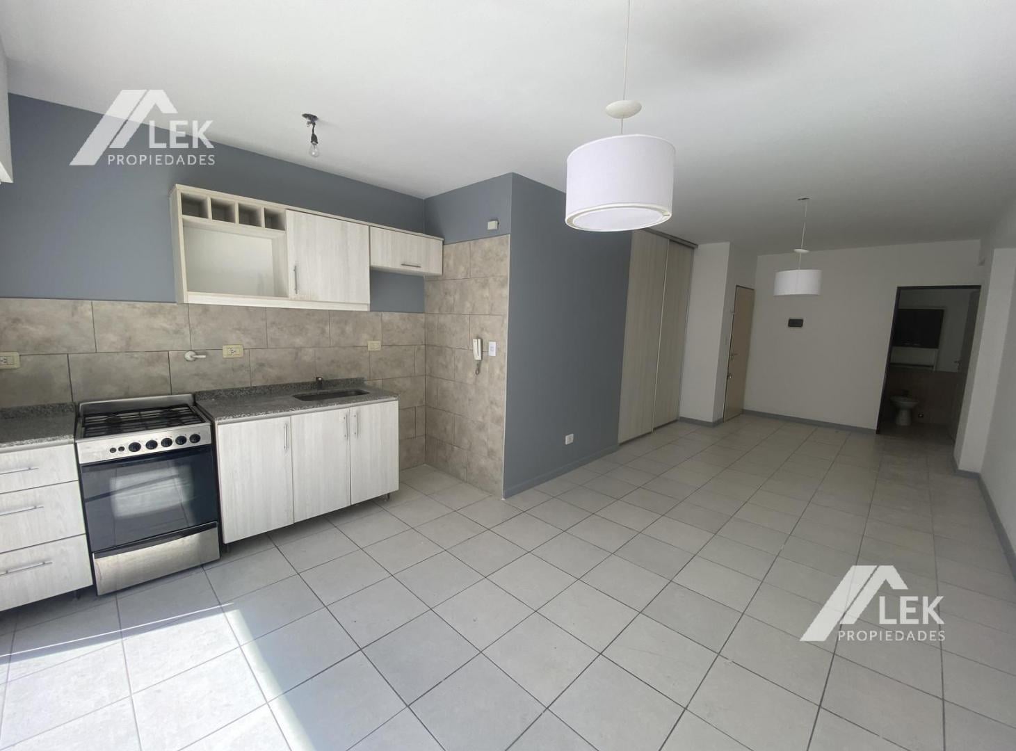 Foto de DEPARTAMENTO MONOAMBIENTE VENTA PARQUE CHAS, imagen 1