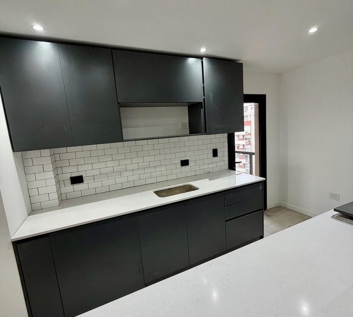 Foto de Departamento cuatro ambientes a estrenar venta Villa Devoto, imagen 1