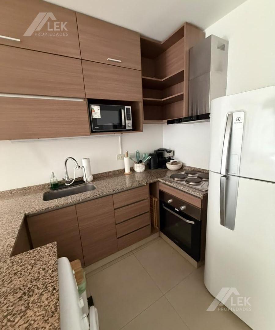 Foto de DEPARTAMENTO SEMIPISO 2 AMBIENTES EN ALQUILER CABALLITO, imagen 3