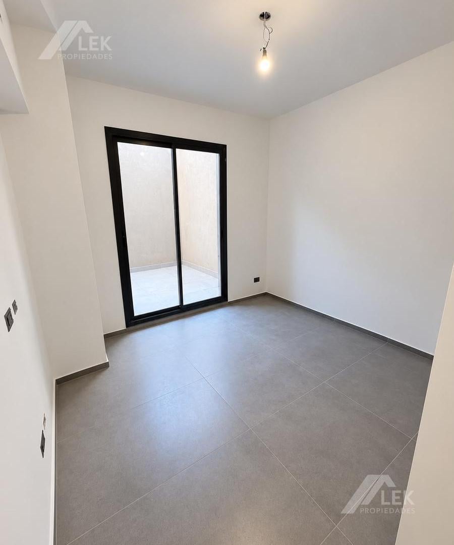 Foto de DEPARTAMENTO 2 ambientes con patio a estrenar , venta CABALLITO, imagen 4