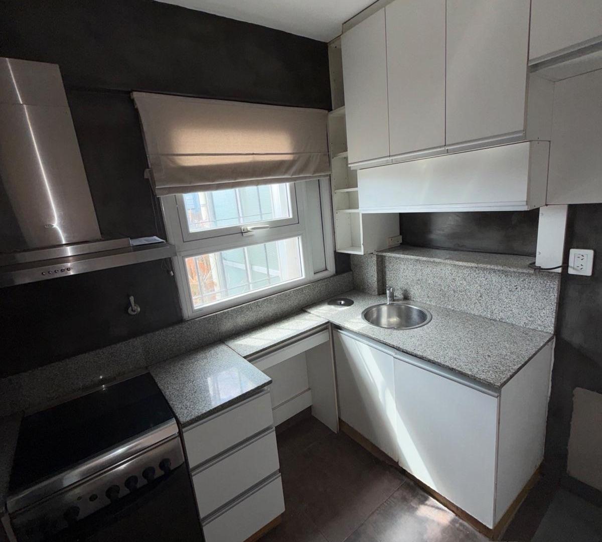 Foto de Departamento tres ambientes en alquiler Recoleta, imagen 4