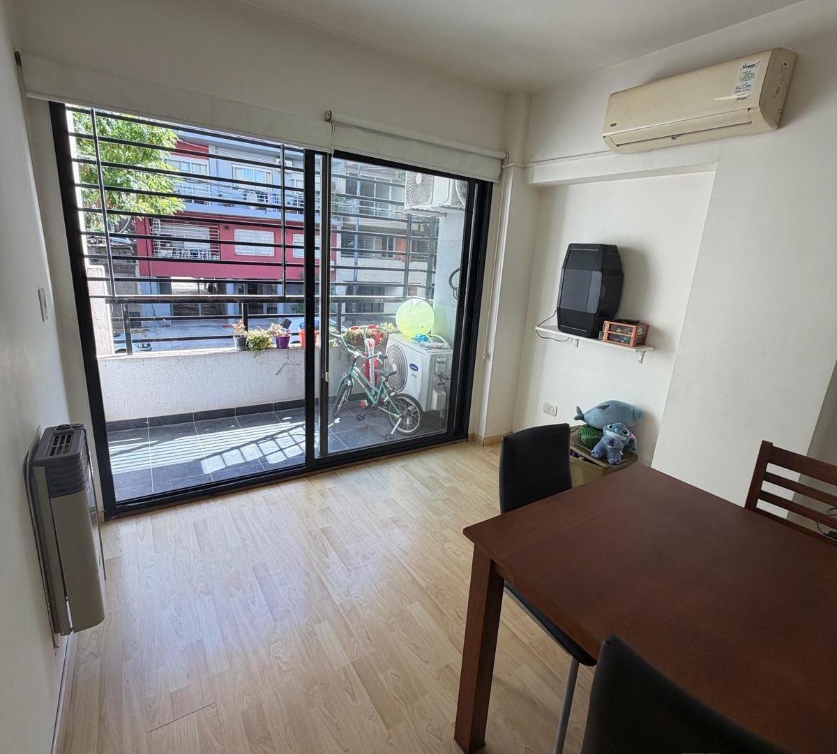 Foto de 3 AMBIENTES , VENTA , CON BALCON AL FRENTE , PARQUE CHAS APTO CREDITO, imagen 3