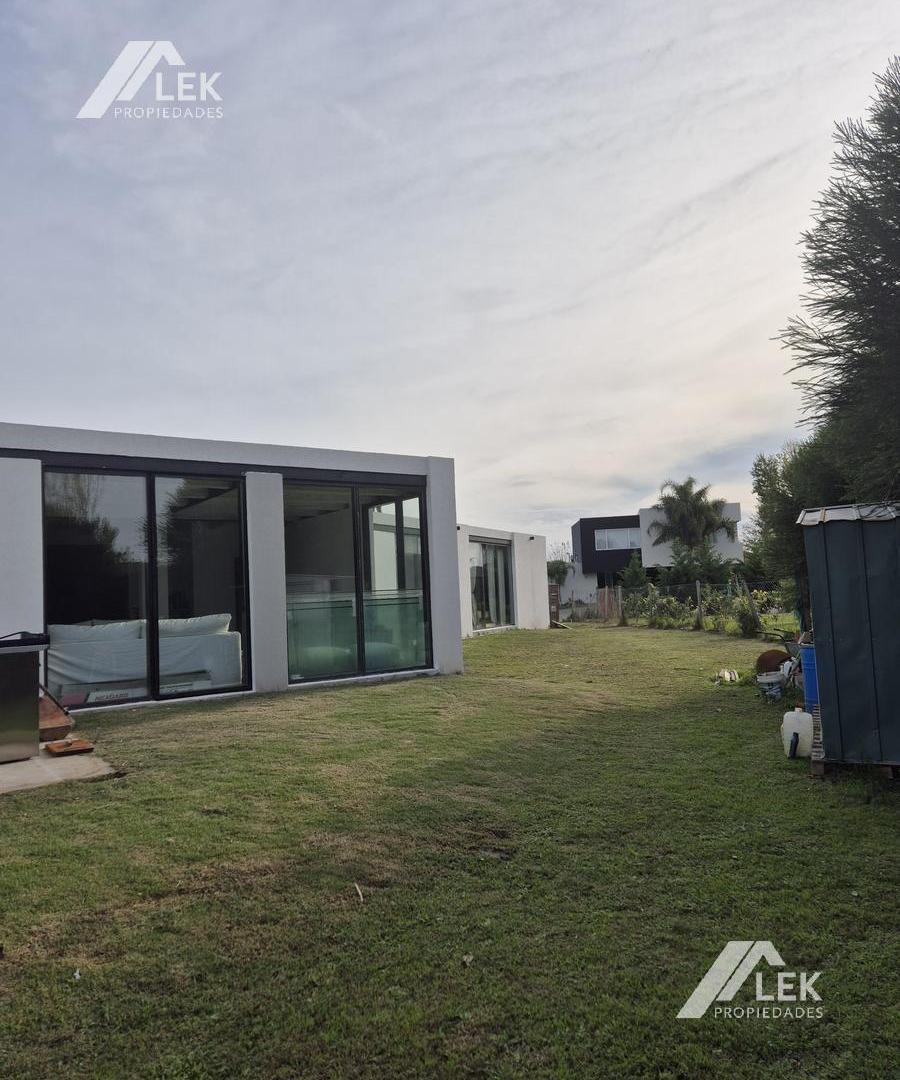 Foto de CASA TRES AMB EN UNA SOLA PLANTA DE DISEÑO VENTA ESCOBAR EN HARAS SANTA, imagen 2