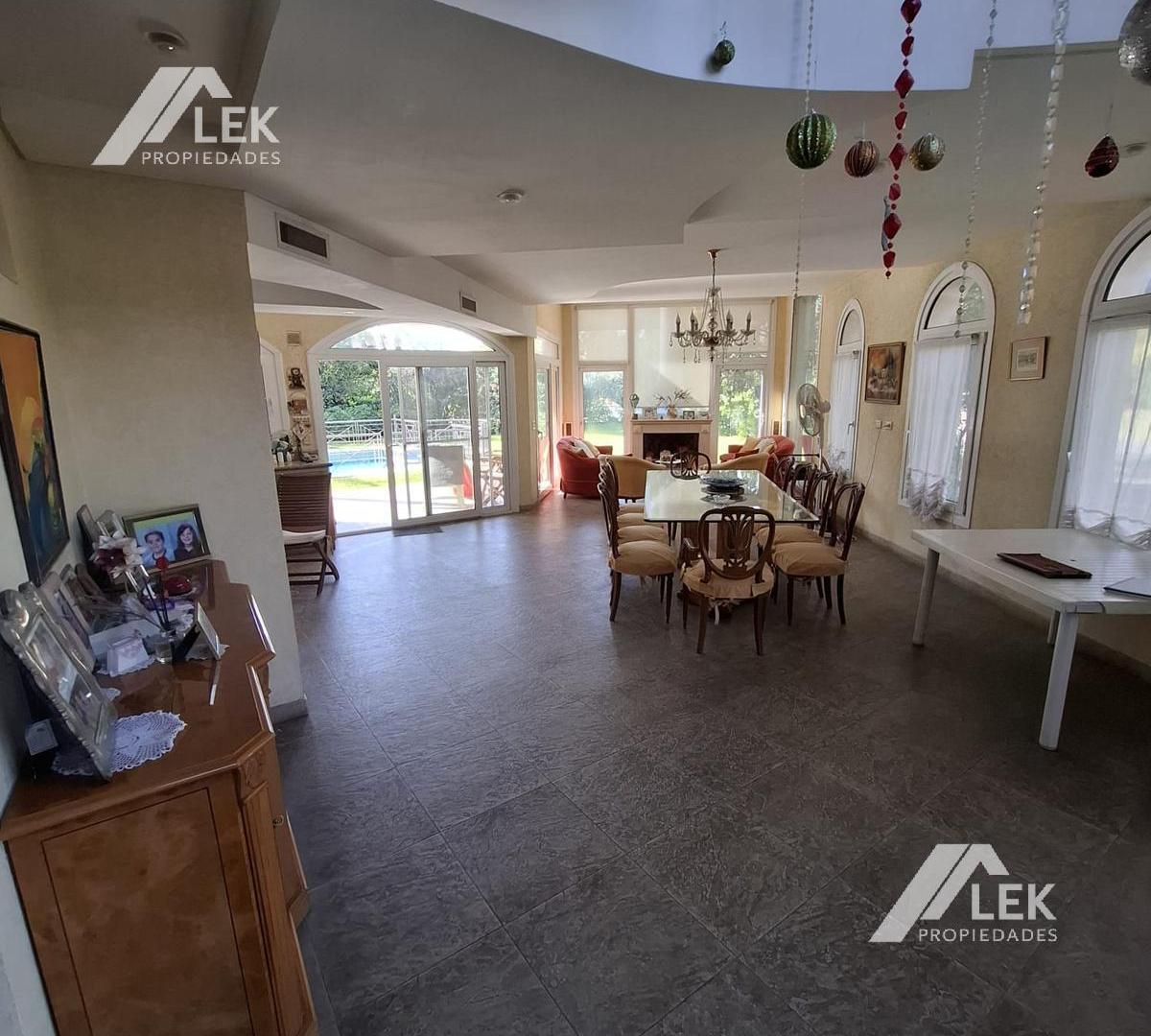 Foto de CASA DE 6 AMBIENTES EN BARRIO AYRES DEL PILAR PISCINA PARQUE VENTA, imagen 2