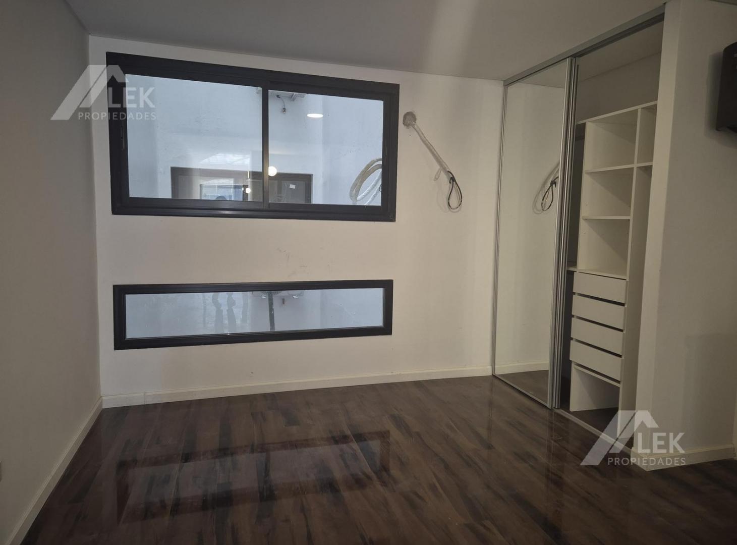 Foto de DEPARTAMENTO DOS AMBIENTES, VENTA, BARRIO MONSERRAT VIVIENDA O RENTA, imagen 1