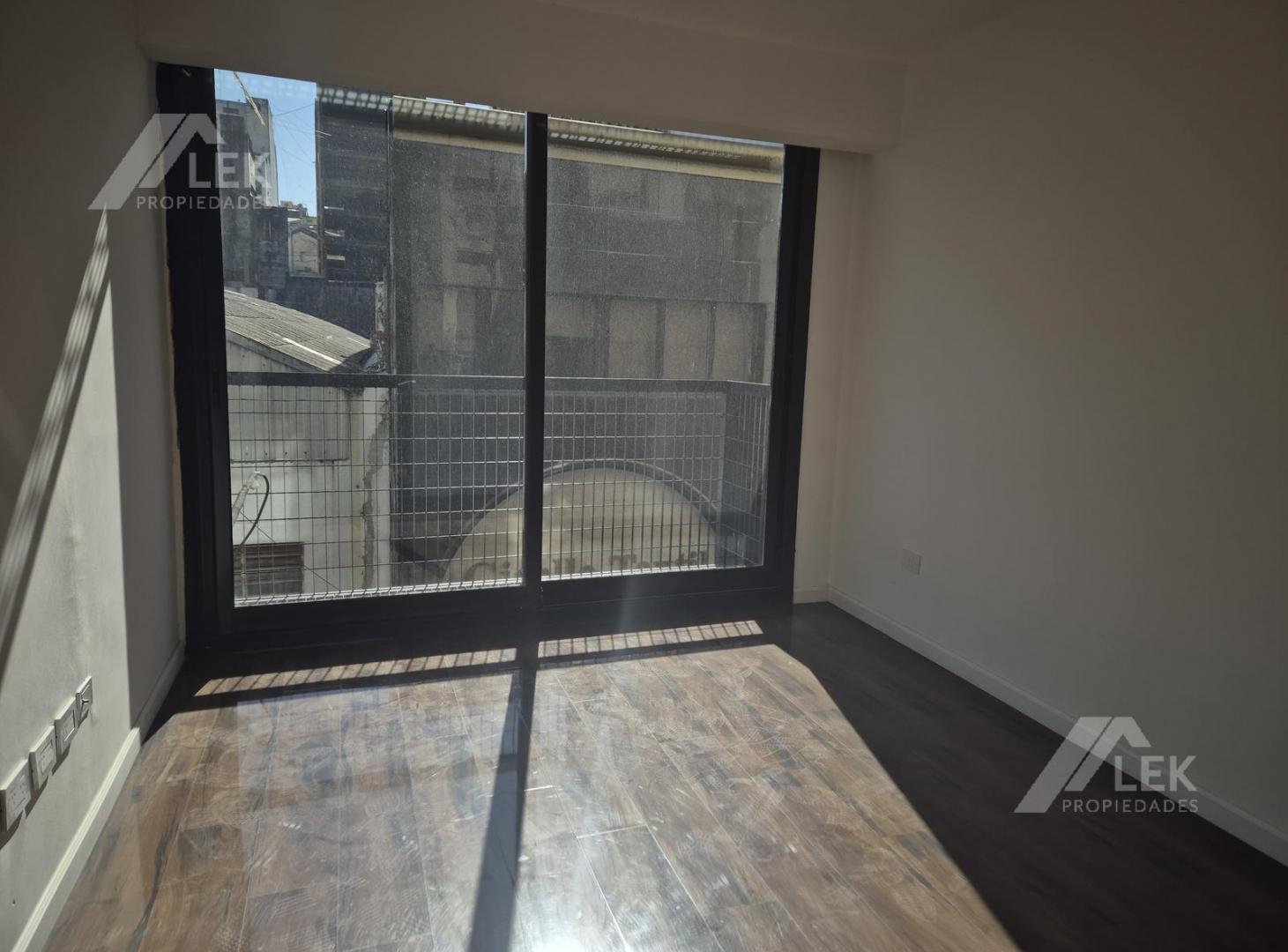 Foto de DEPARTAMENTO DOS AMBIENTES, VENTA, BARRIO MONSERRAT VIVIENDA O RENTA, imagen 3