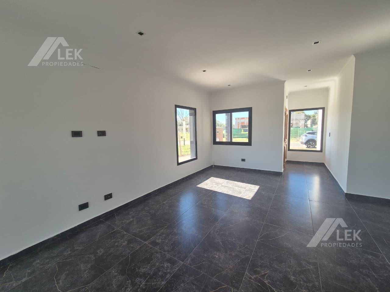 Foto de CASA 4 AMBIENTES A ESTRENAR EN BARRIO SAN PABLO, PILAR, VENTA EN UNA, imagen 5