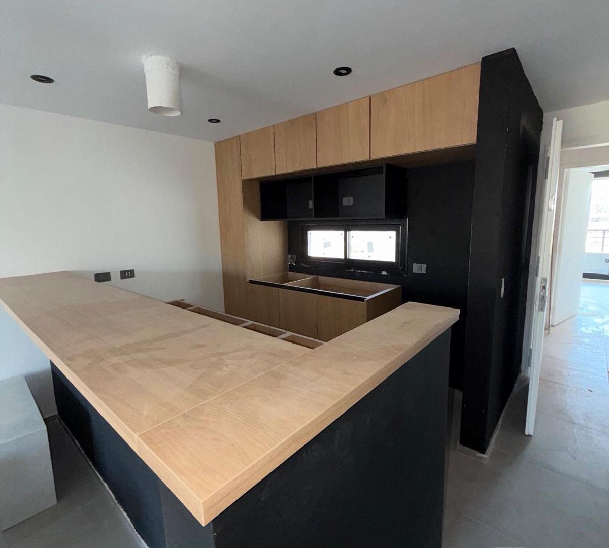 Foto de DEPARTAMENTO, VENTA , 3 AMBIENTES , CABALLITO, BALCON AL FRENTE, imagen 1
