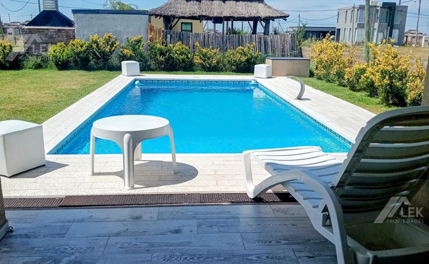 Foto de VENTA CASA CON PISCINA - BARRIO CERRADO - FINCA DON EUGENIO II, imagen 1